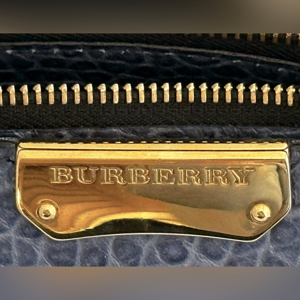 Burberry | Dewsbury Blue Leather Tote Bag - Picture 2 of 16